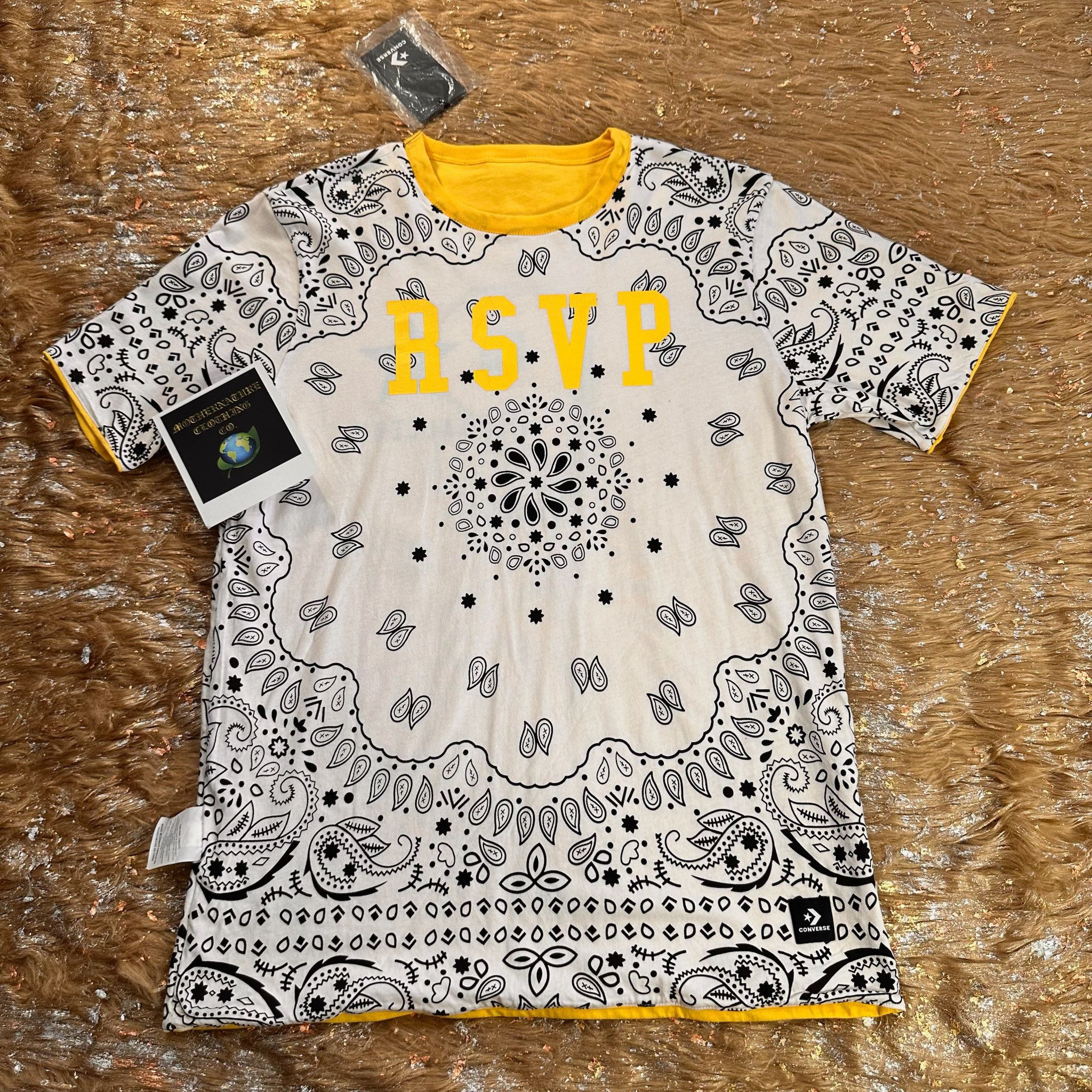 Converse ICONIC REVERSABLE CONVERSE PAISLEY S/S T SHIRT Size US M / EU 48-50 / 2 - 1 Thumbnail