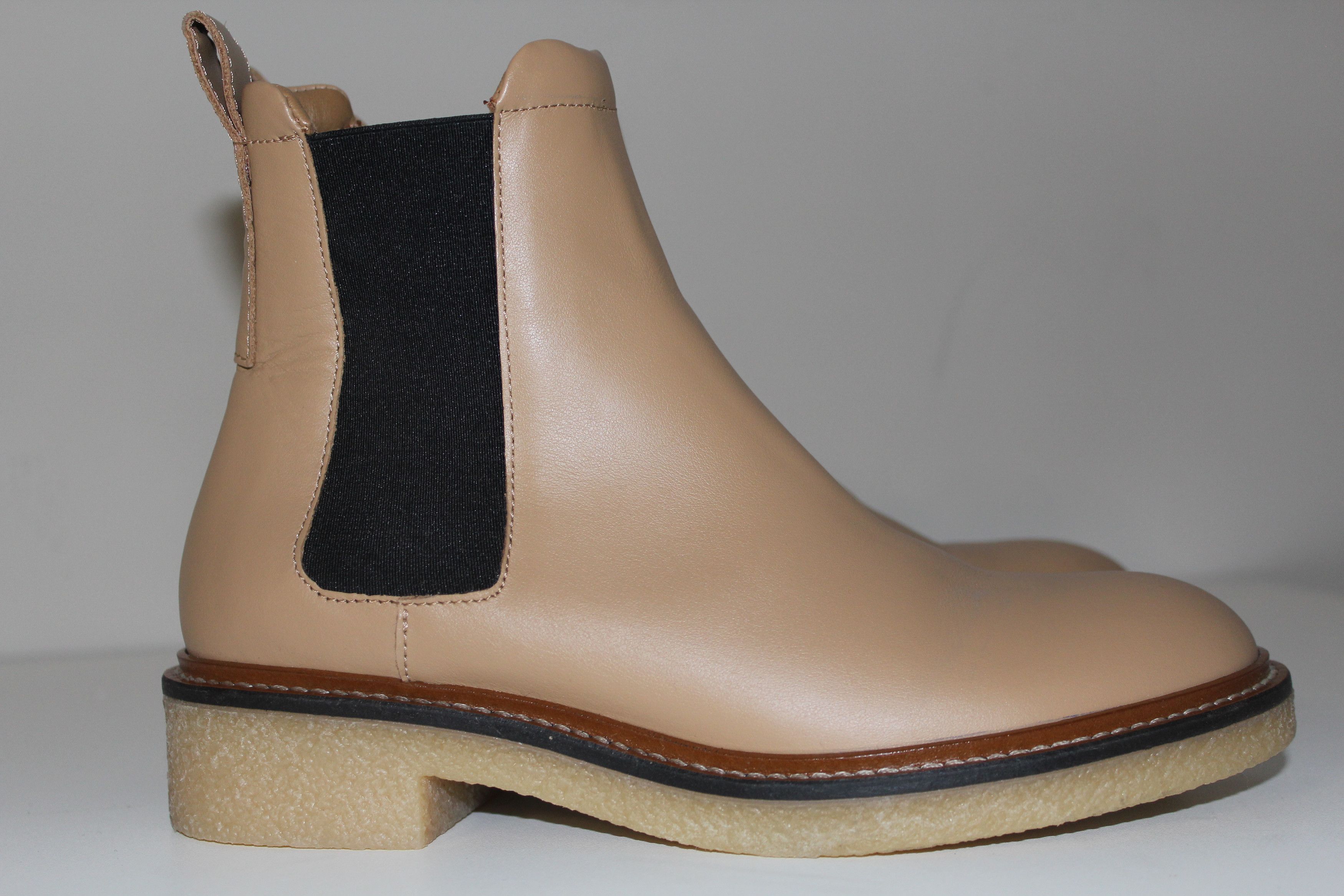 Everlane Everlane The Chelsea Boot Neutral Tan Nappa Leather Size 5 Size US 5 / IT 35 - 3 Thumbnail