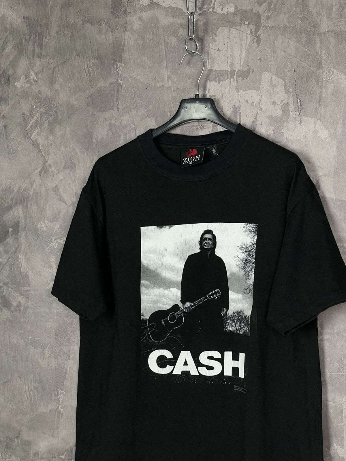 Band Tees × Vintage Black Johnny Cash Zion Crazy Fit M vintage 90s band T shirt Size US M / EU 48-50 / 2 - 7 Thumbnail