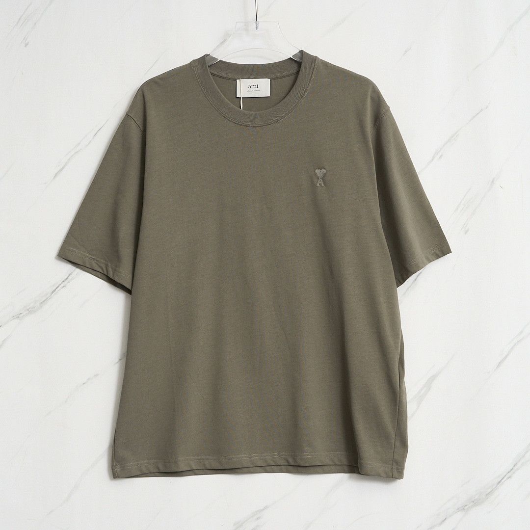 AMI Ami Paris Men's Heart Embroidered Solid T-Shirt Size US XS / EU 42 / 0 - 1 Thumbnail
