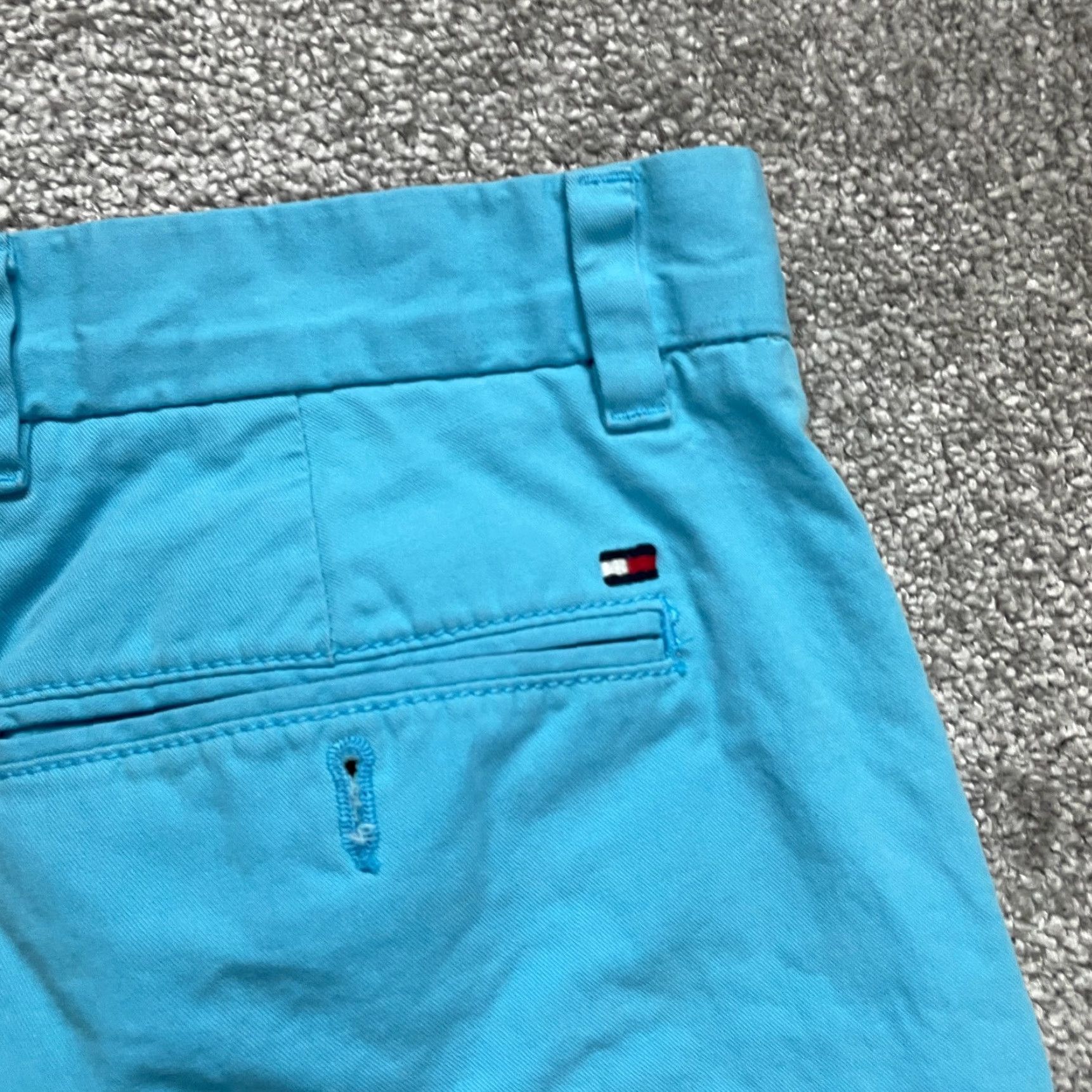 Tommy Hilfiger VINTAGE Tommy Hilfiger Chino Shorts Men 32 Blue Cotton Flat Front Casual Size US 32 / EU 48 - 5 Thumbnail