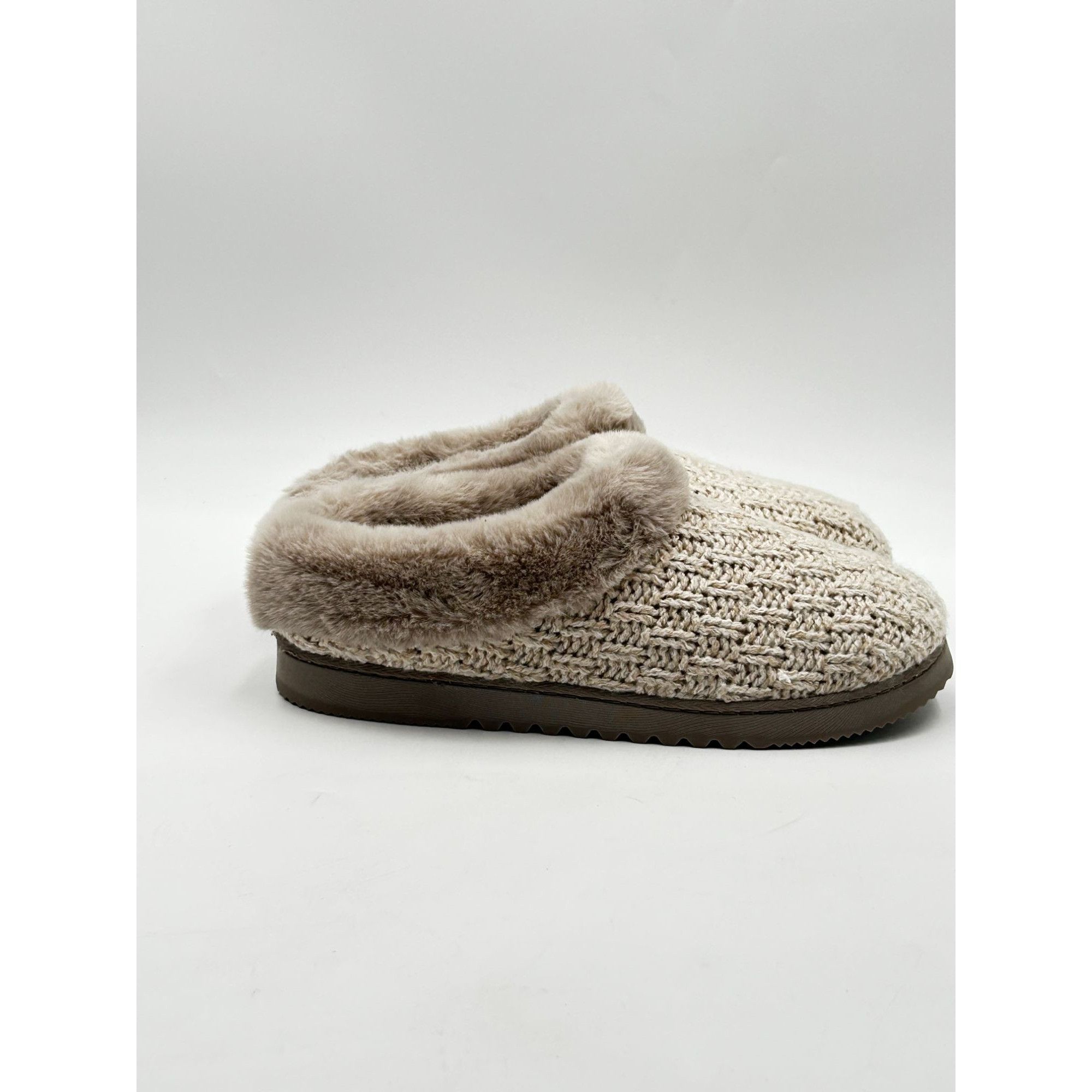 Other Dearfoams Memory Foam Slippers Womens 7-8 Oatmeal Faux Fur C Size US 7 / IT 37 - 1 Thumbnail