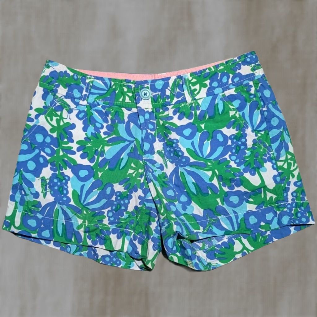 Lilly Pulitzer Shorts Women Size 2 Blue Bee In Your Bonnet Floral Print Callahan Mid-Rise Chino Cotton Pockets, Women's (Size 26)