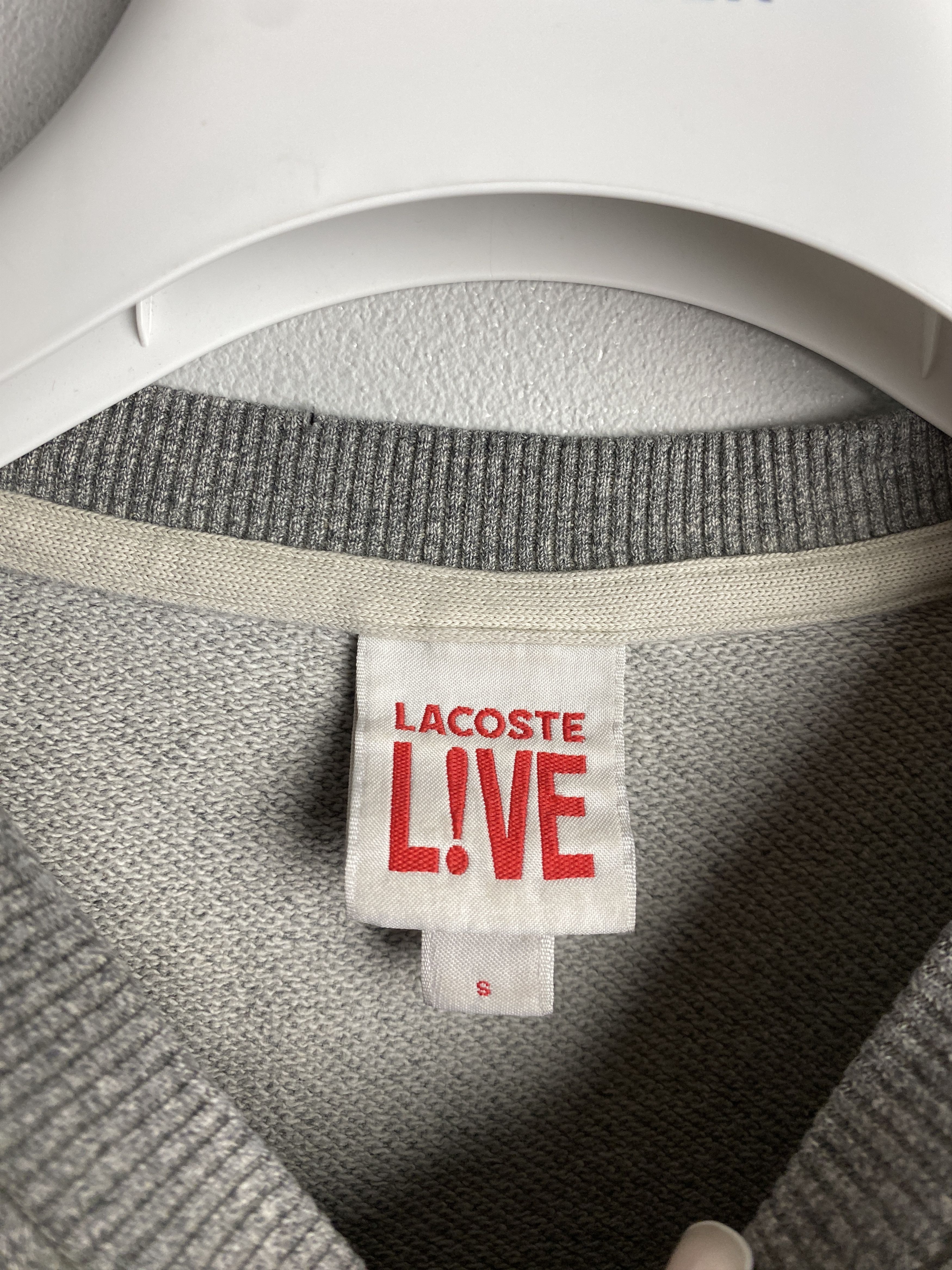 Lacoste Lacoste small logo sweatshirt crewneck casual Size US S / EU 44-46 / 1 - 3 Thumbnail