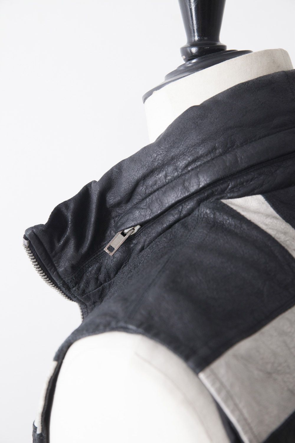 Rick Owens SS08 "Creatch" leather vest Size US M / EU 48-50 / 2 - 8 Thumbnail