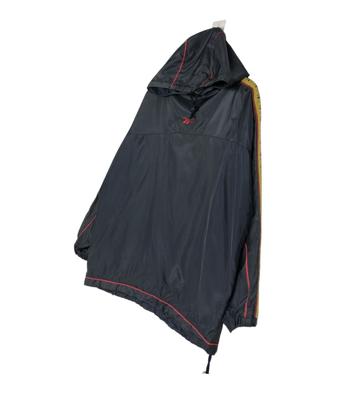 Japanese Brand 🔥VINTAGE ANORAK WINDBREAKER REEBOK BIG LOGO CENTRE LOGO Size US L / EU 52-54 / 3 - 3 Thumbnail