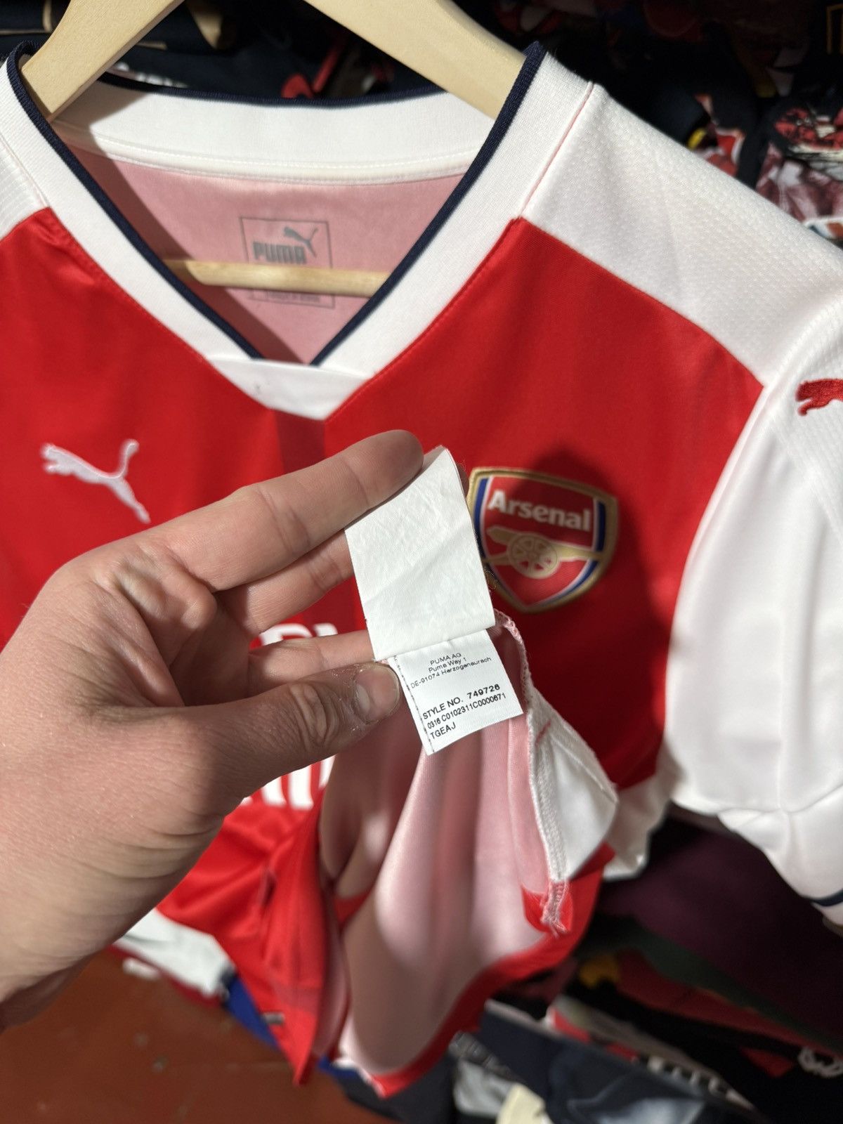 Puma Puma Arsenal 2016 2017 Home Football Soccer Jersey Size US L / EU 52-54 / 3 - 11 Thumbnail