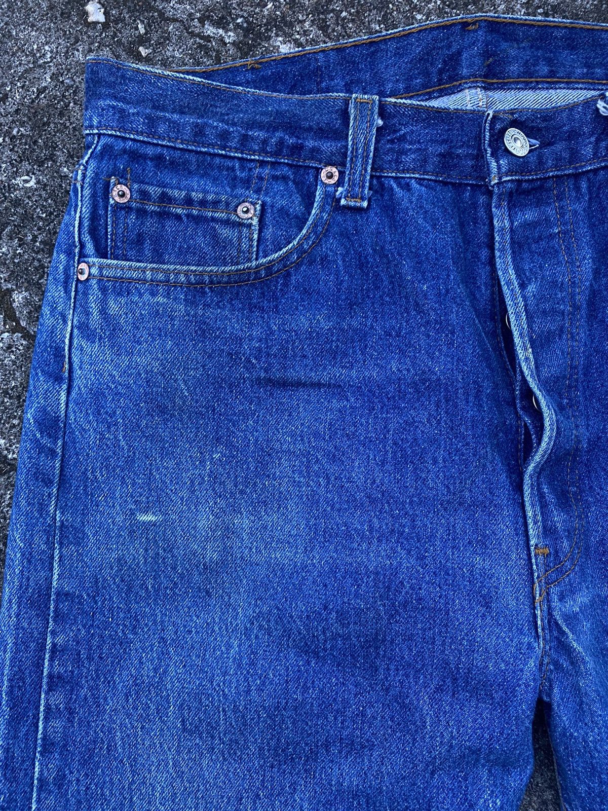 Levi's 90s Vintage Levis 501 Buttonfly Size US 34 / EU 50 - 8 Thumbnail