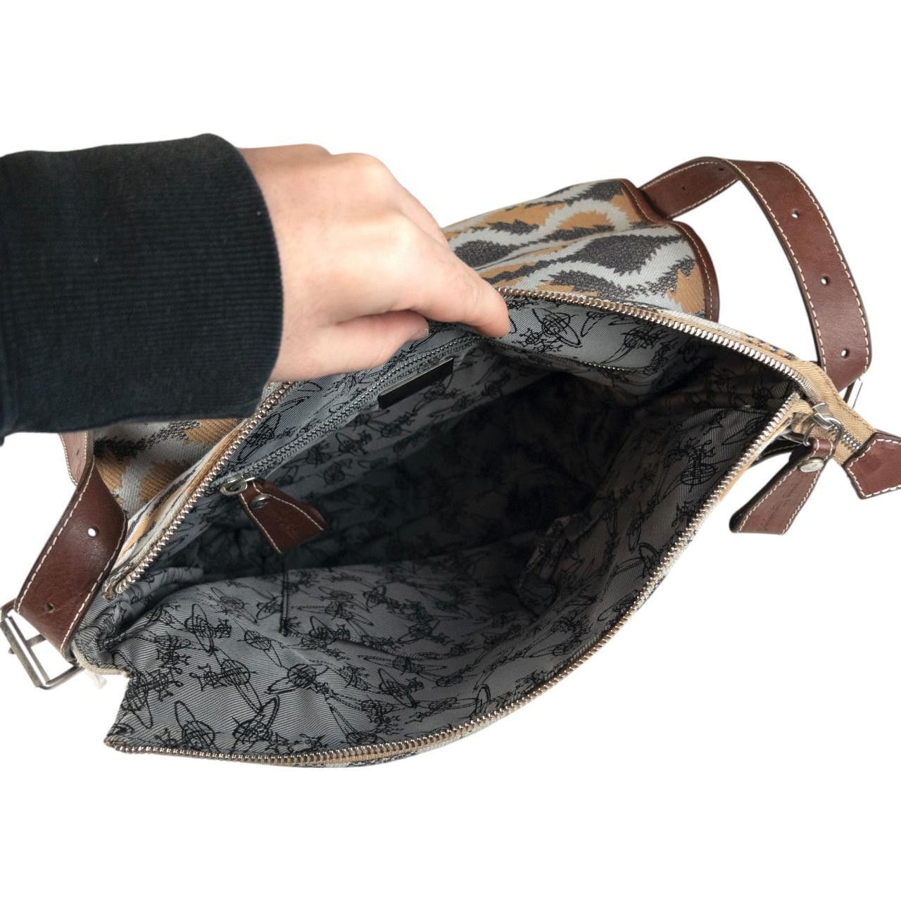 Vivienne Westwood Vintage Vivienne Westwood Pattern Crossbody Bag Size ONE SIZE - 4 Thumbnail