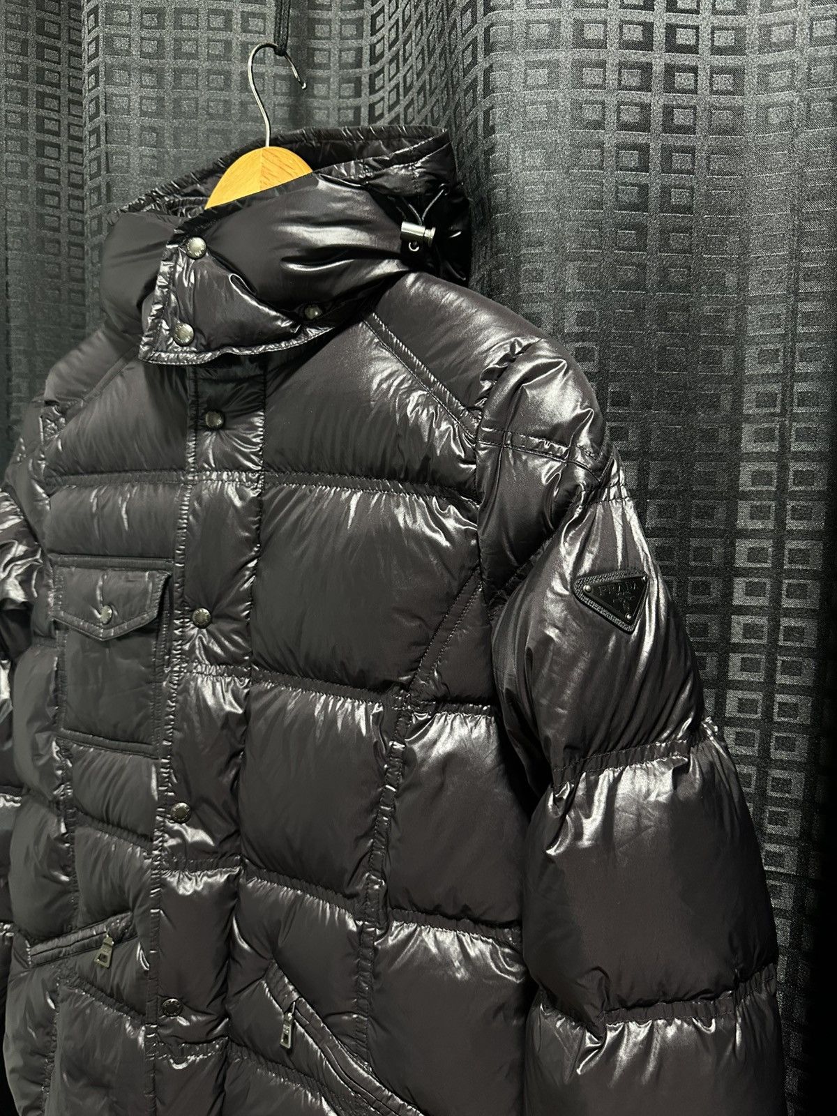 Prada prada pufffer detachable hood jacket Size XS / US 0-2 / IT 36-38 - 5 Thumbnail