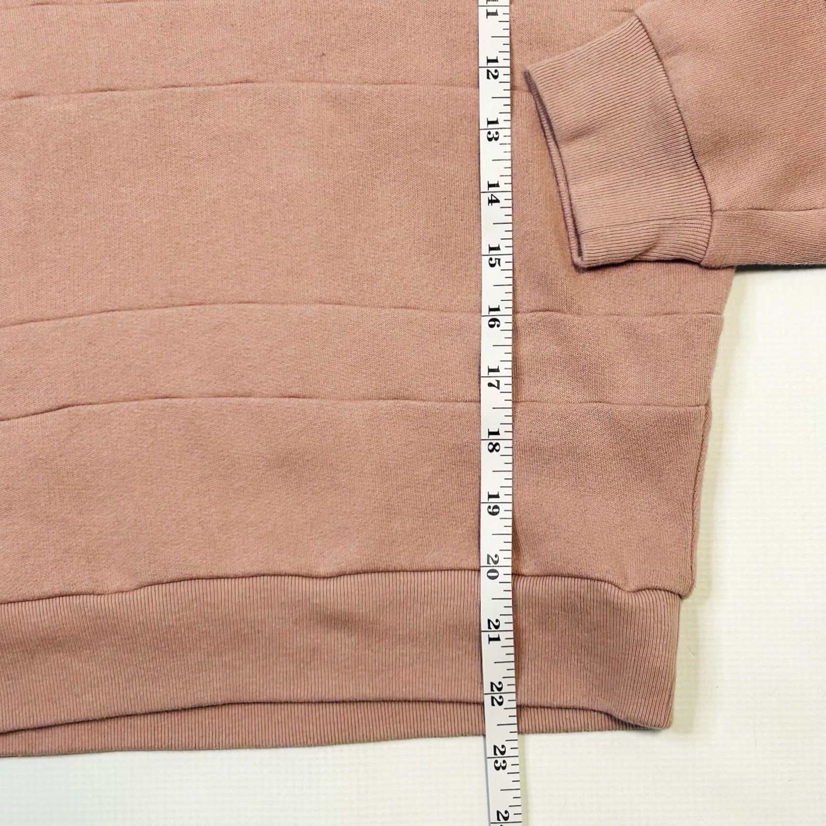 Victoria's Secret VINTAGE Victoria's Secret Pink Sweatshirt Pullover Cowl Neck Womens Size Small Size S / US 4 / IT 40 - 6 Thumbnail