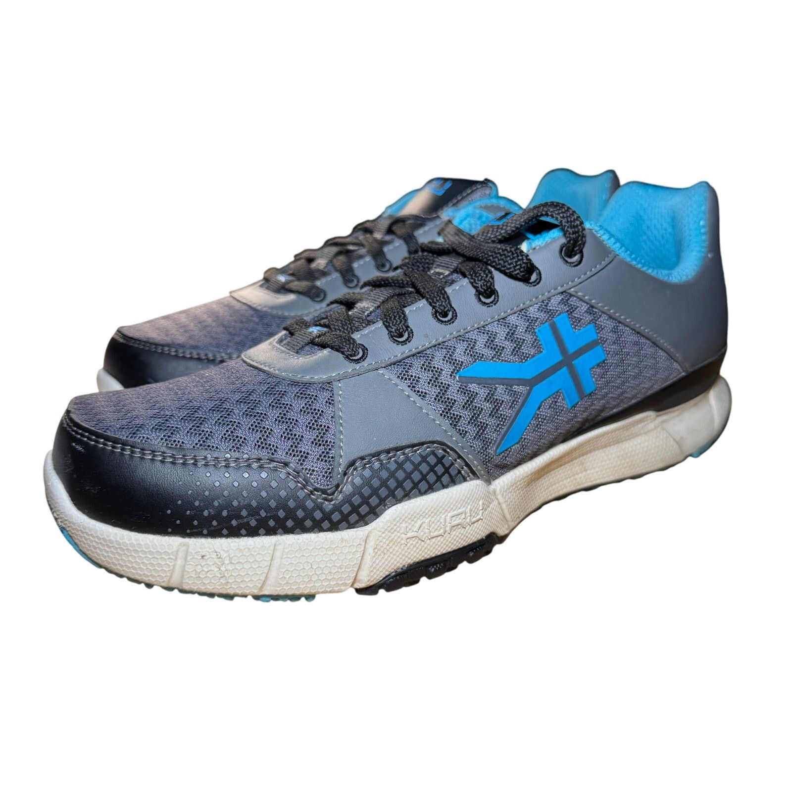 Women's KURU QUANTUM Sneakers Size 11M