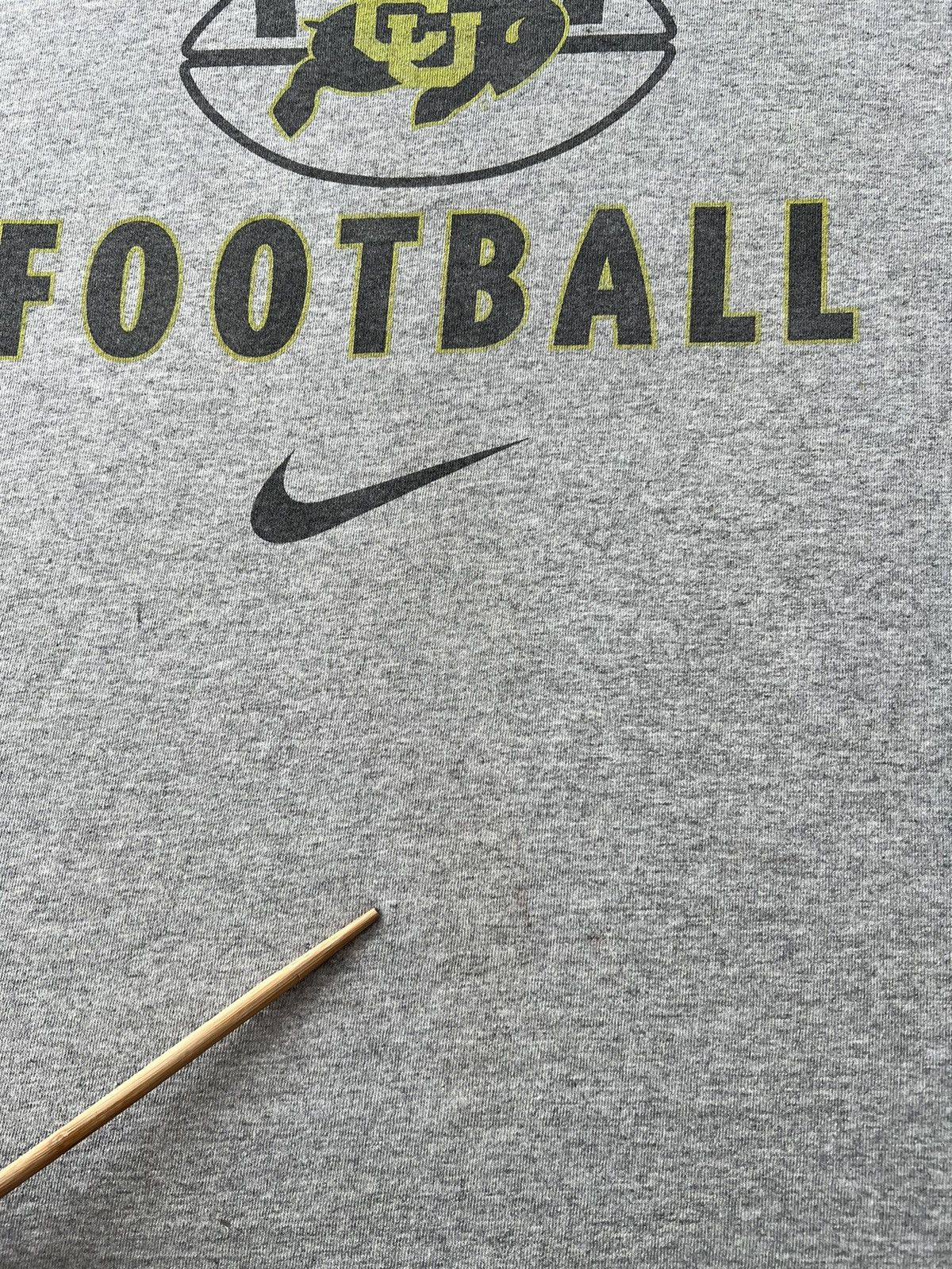 Vintage 90s Nike Colorado Buffaloes Football NCAA T-shirt