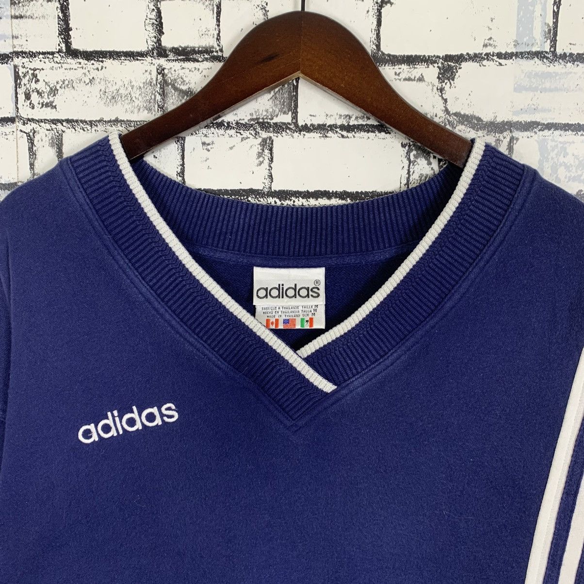 Adidas × Vintage Vintage 90s Sportwear Adidas Embroidery Sweatshirt Size US M / EU 48-50 / 2 - 4 Thumbnail