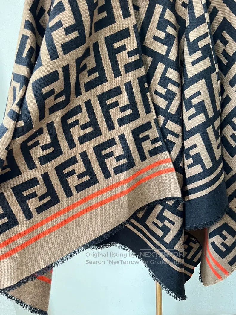 Fendi Fendi size 140*140 cm FF floral cashmere cape cloak, 140*14 Size ONE SIZE - 4 Thumbnail