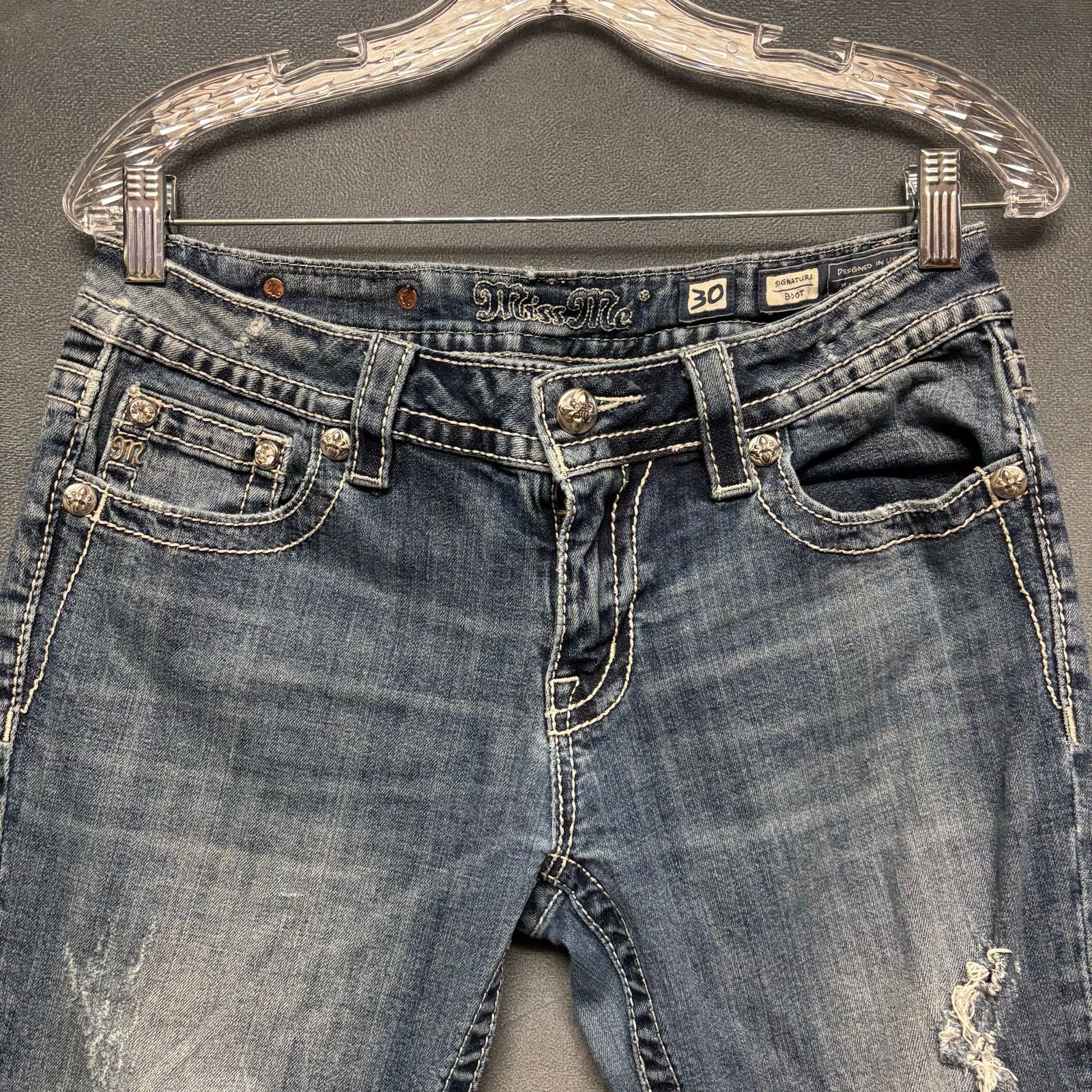 Miss Me Miss Me Studded Embellished Jeans Distress Signature Bootcut Size 30" / US 8 / IT 44 - 10 Thumbnail