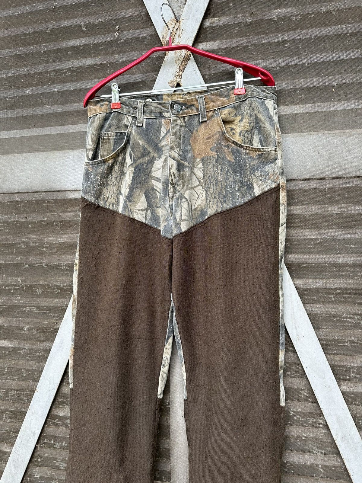Wrangler 👹Vintage THRASHED WRANGLER PRO GEAR CAMO BAGGY JEANS Size US 31 - 11 Thumbnail
