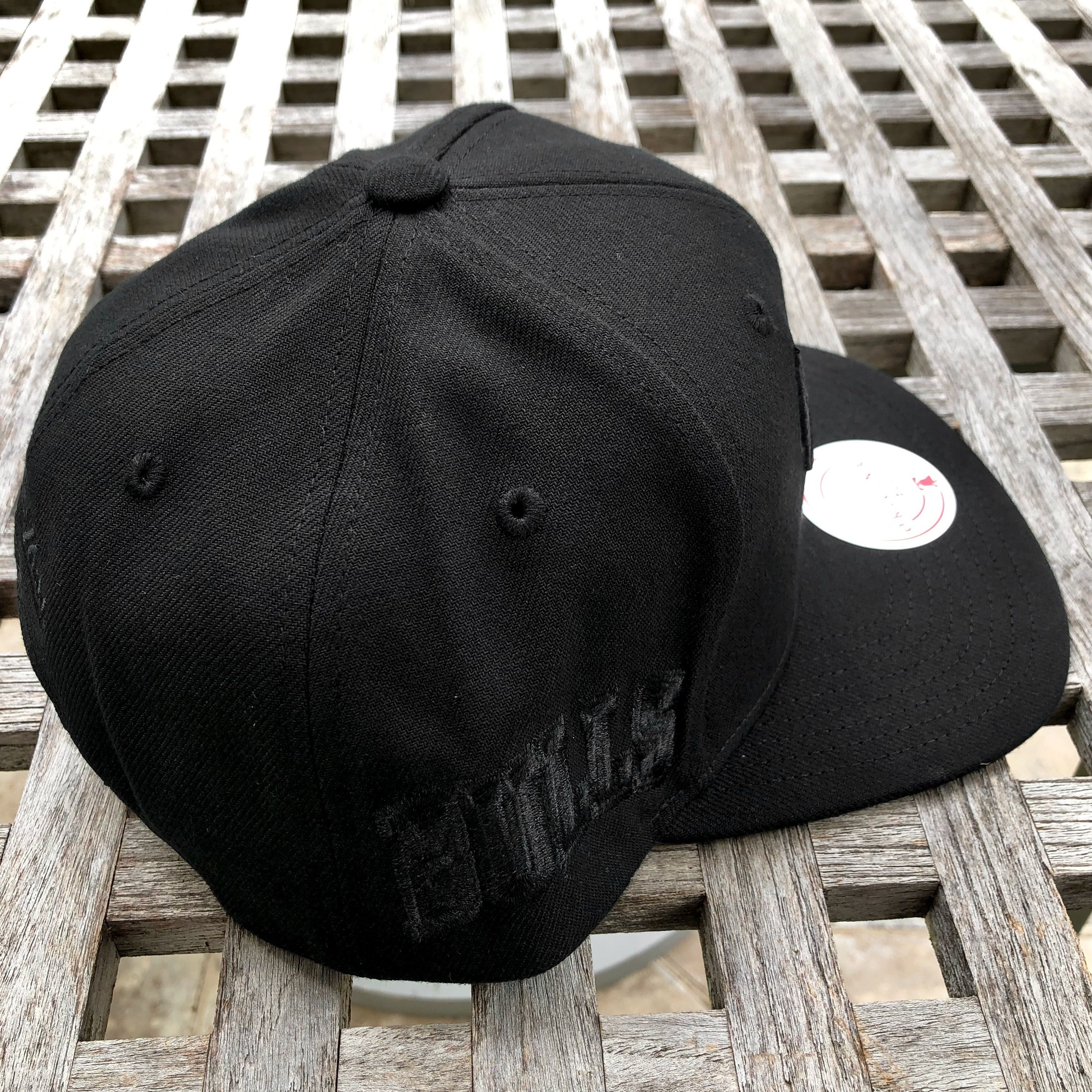 New Era Chicago Bulls Logo Patch Blackout Snapback Hat Size ONE SIZE - 3 Thumbnail
