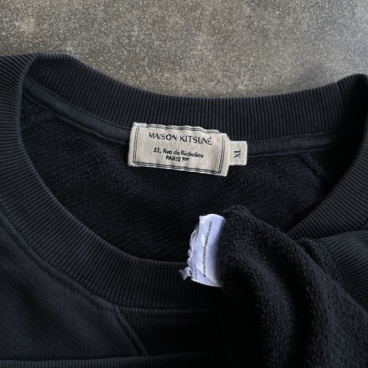 Maison Kitsune Sweatshirt Maison Kitsune Fix Head Patch Size US XL / EU 56 / 4 - 8 Thumbnail
