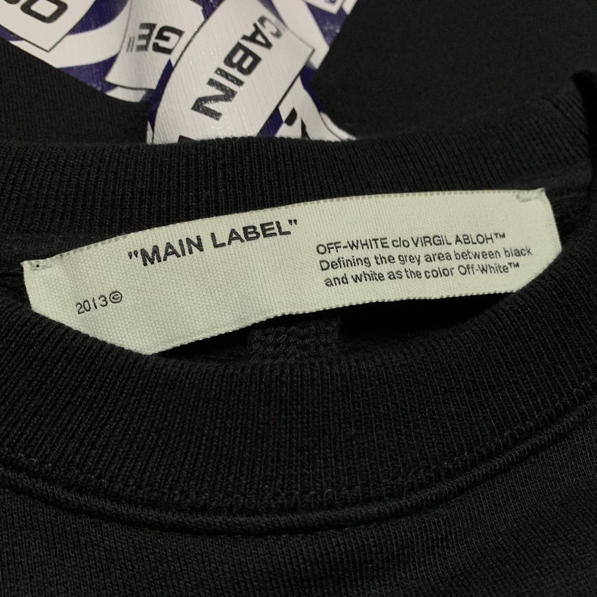 Off-White Off White XS Airport Arrows Black Sweatshirt Crewneck Virgil Size US XS / EU 42 / 0 - 6 Thumbnail
