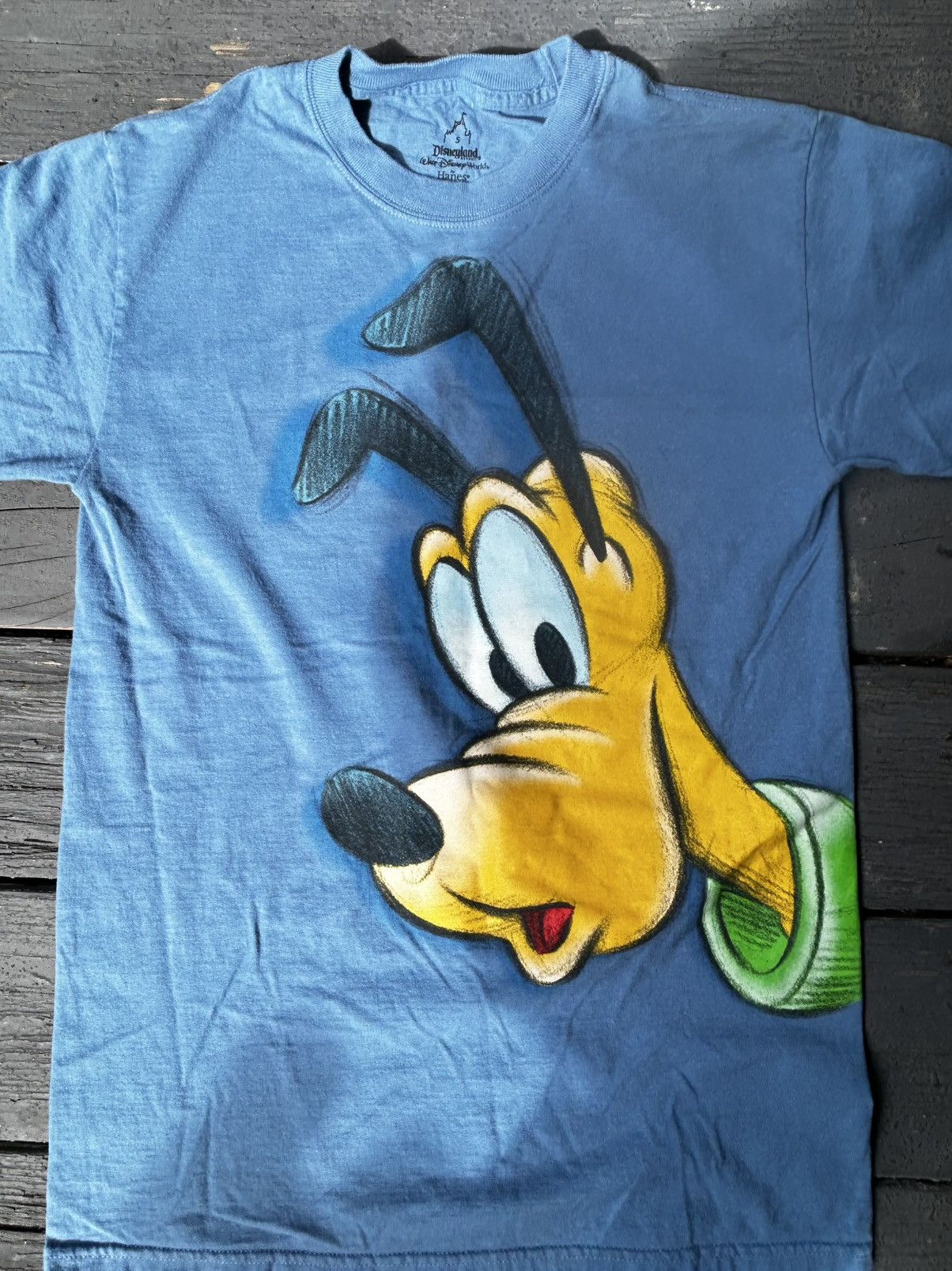 Disney × Vintage Vintage Pluto AOP Size US S / EU 44-46 / 1 - 2 Thumbnail