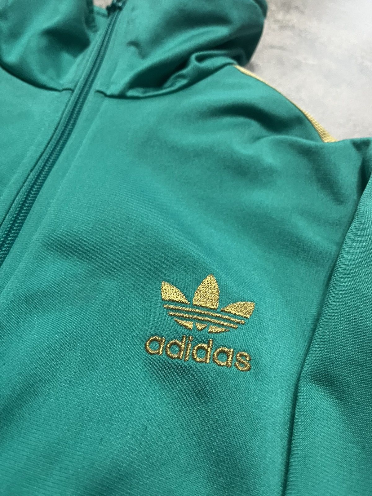 Adidas Vintage Adidas Track Jacket Y2K Big Logo Size US S / EU 44-46 / 1 - 3 Thumbnail