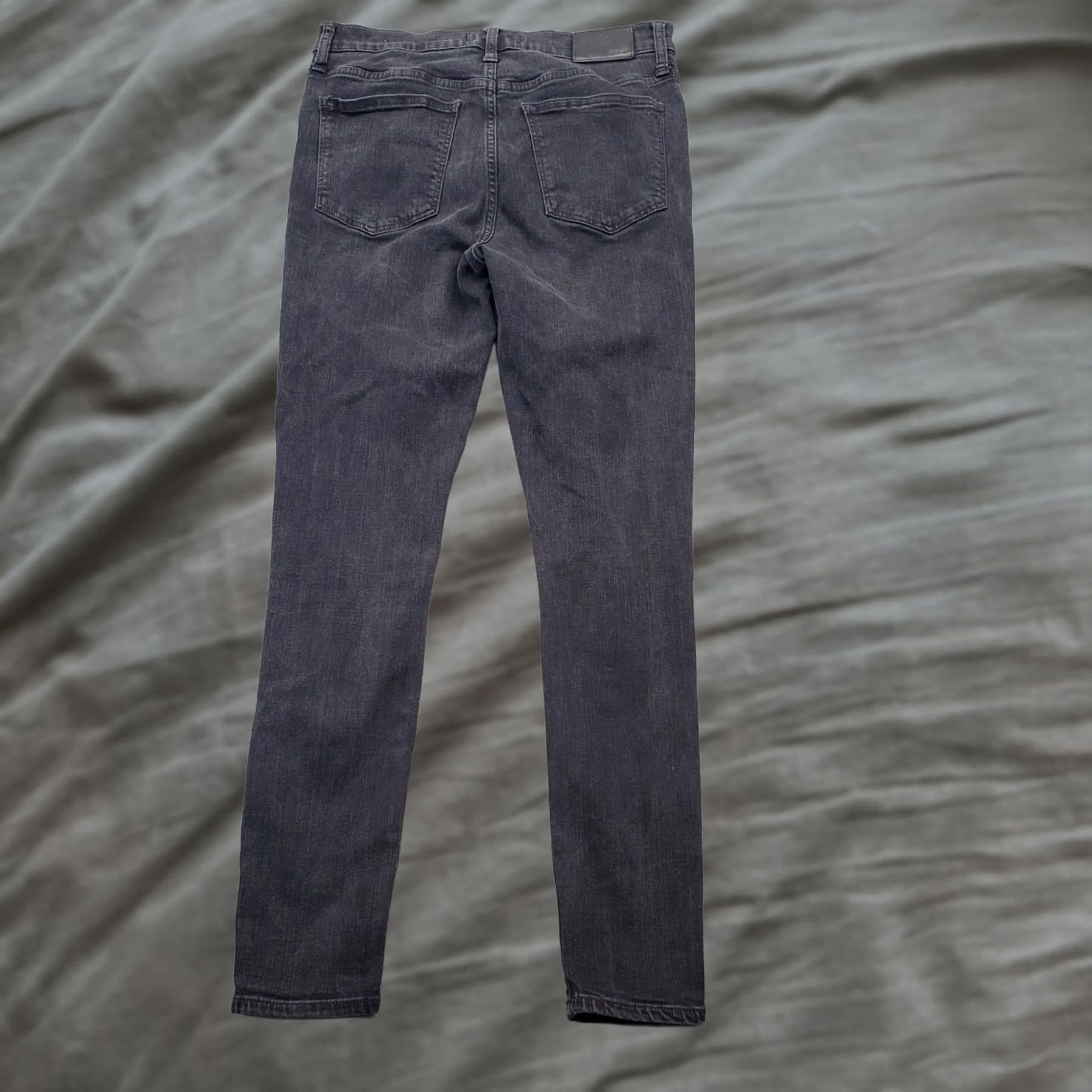 Madewell Madewell Womens Jeans 29 Black Flat Front 5-Pocket Skinny Leg Roadtripper Design Regular Denim Subtle Breathable Stretch Size 29" - 1 Thumbnail