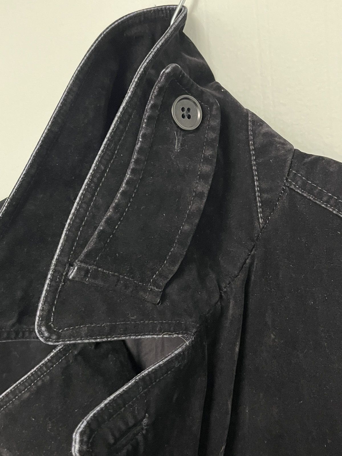 John Varvatos Flocked velvet coat. Size Size US M / EU 48-50 / 2 - 7 Thumbnail