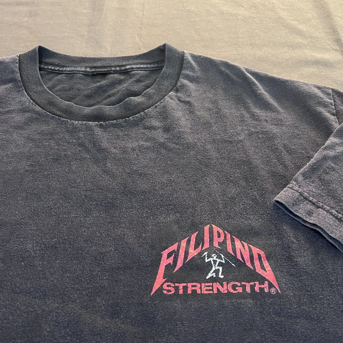 Vintage Vintage 90s Filipino Strength Gym Fitness Faded Thrashed Tee Size US XL / EU 56 / 4 - 6 Thumbnail