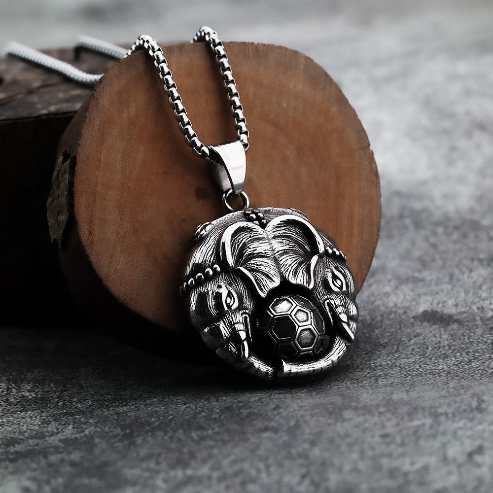 Jewelry × Vintage Elephant Football Necklace Size ONE SIZE - 3 Thumbnail