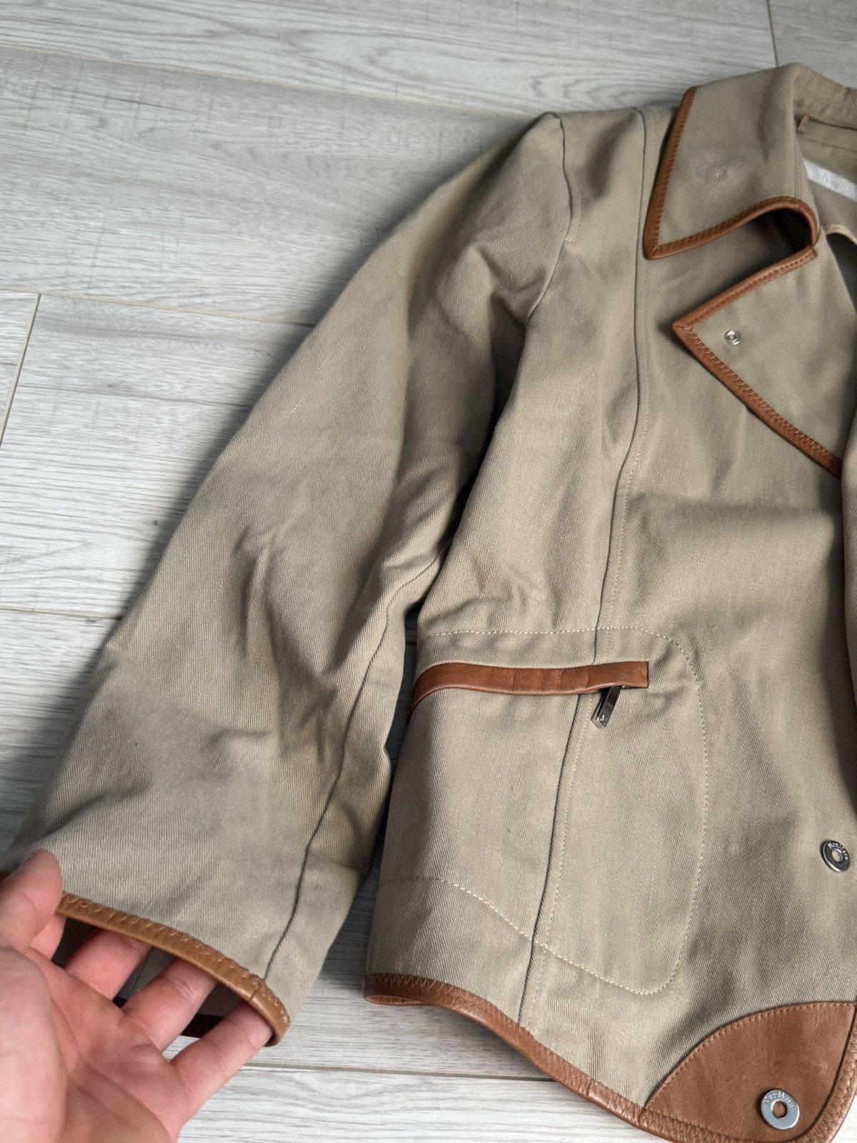 Max Mara Max Mara Beige Jacket with Brown Leather Trim Size XL / US 12-14 / IT 48-50 - 2 Thumbnail