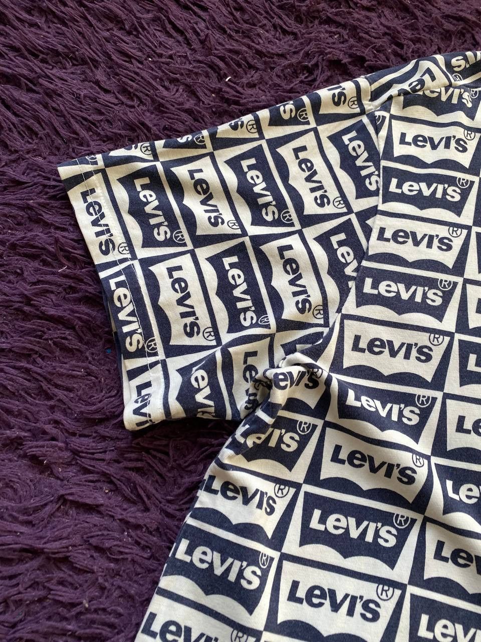 Levi's × Vintage Vintage Levi’s Distressed Logo Pink T Shirt Monogram logo Size US M / EU 48-50 / 2 - 12 Thumbnail