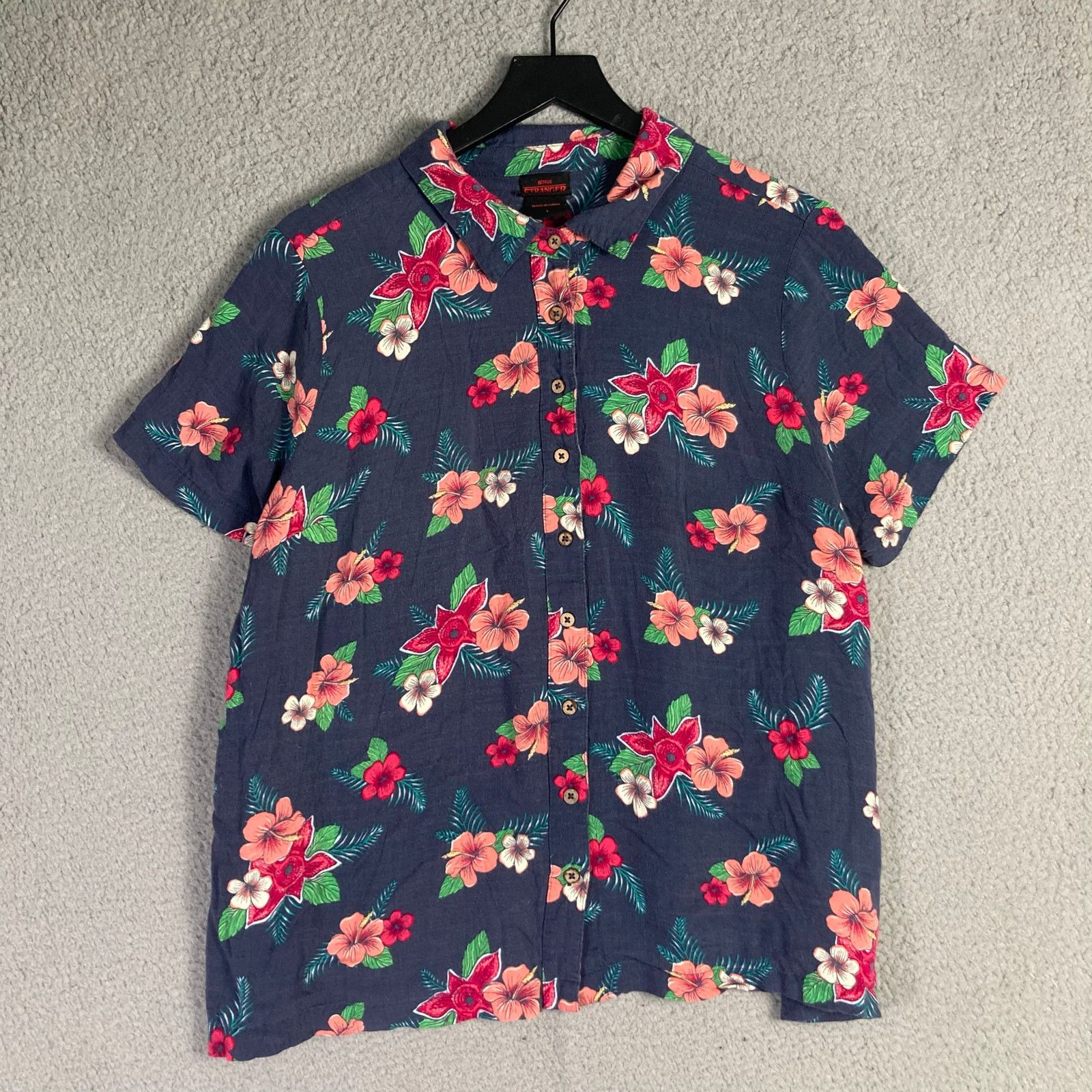 Other Stranger Things Demogorgon Floral Hawaiian Shirt Size 1 Size XL / US 12-14 / IT 48-50 - 5 Thumbnail