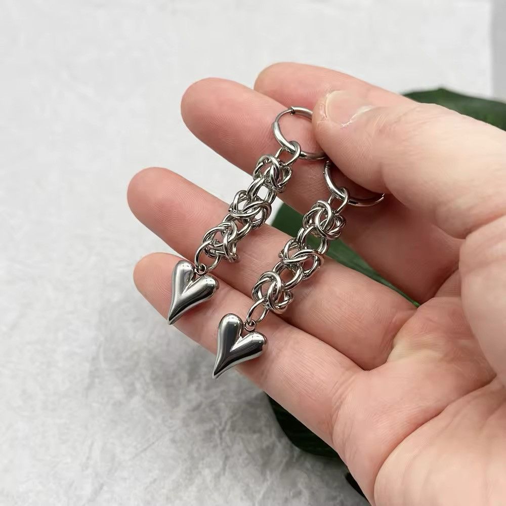 Jewelry × Vintage Chainmail Heart Dangle Earrings Gothic Stacked Size ONE SIZE - 3 Thumbnail