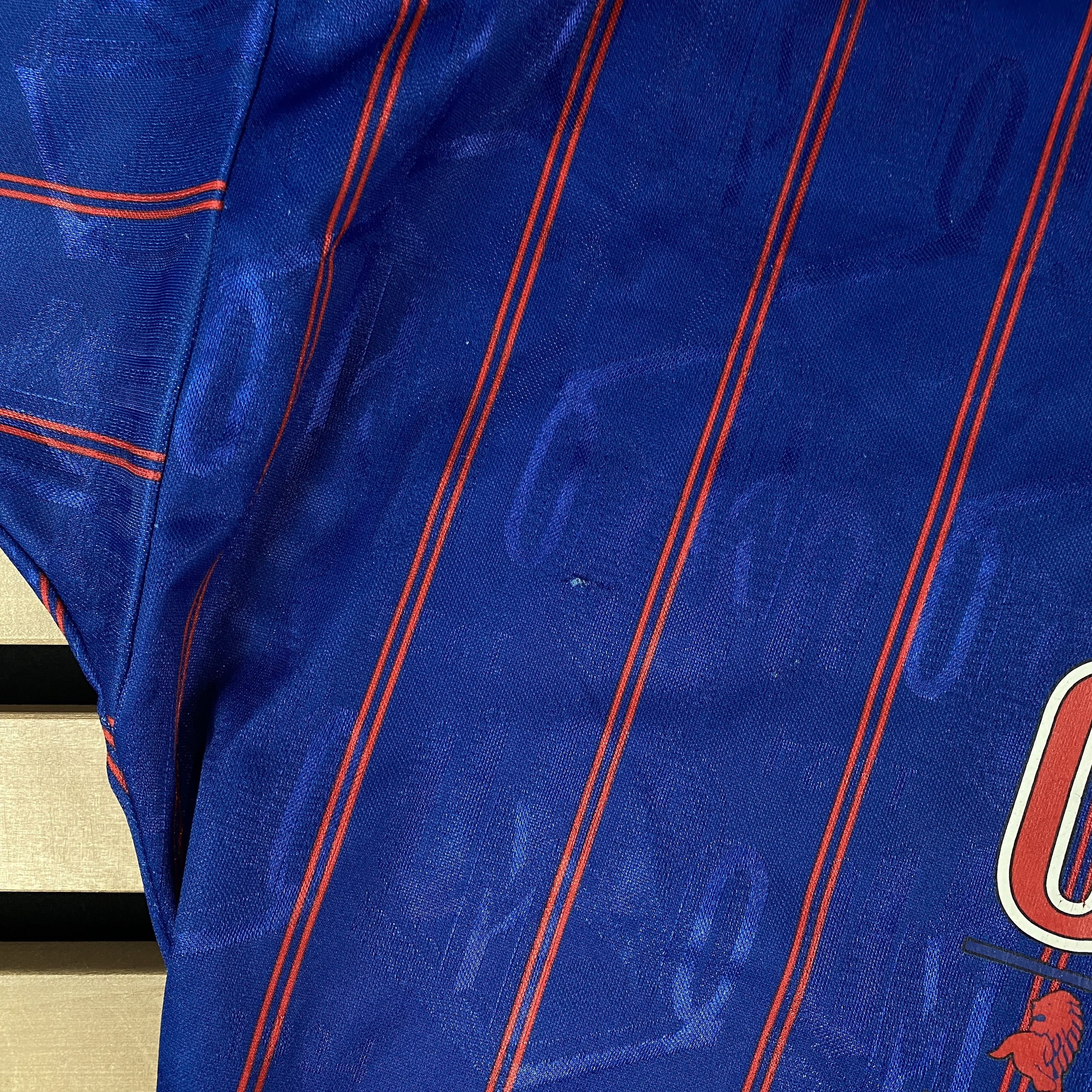 Umbro × Vintage Mens Vintage Umbro Football Training Shirt Chelsea Size XL Size US XL / EU 56 / 4 - 6 Thumbnail