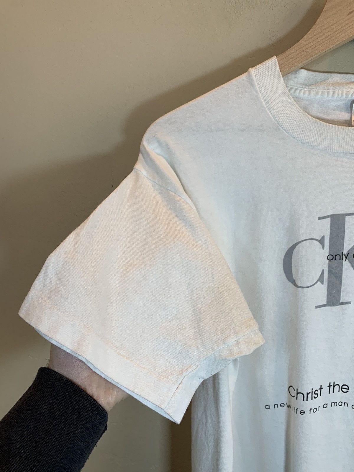 Vintage *RARE Vintage CK Christ The King Calvin Klein Parody T-Shirt Size US L / EU 52-54 / 3 - 3 Thumbnail