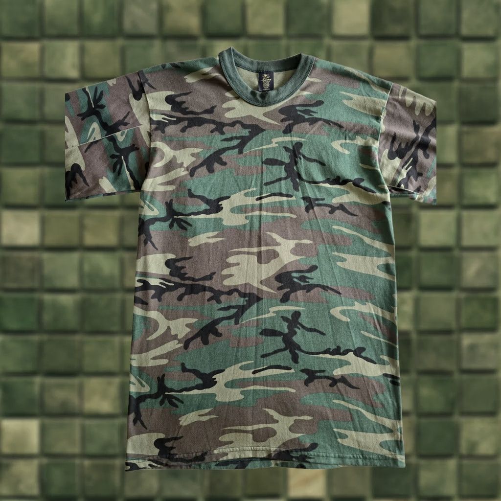 Vintage VINTAGE Camouflage Hunting Camo Short Sleeve t-shirt LARGE Tee Swing Unisex Adult 1980s Woodland Green Graphic Tee 80s Mens Womens Size US L / EU 52-54 / 3 - 1 Thumbnail