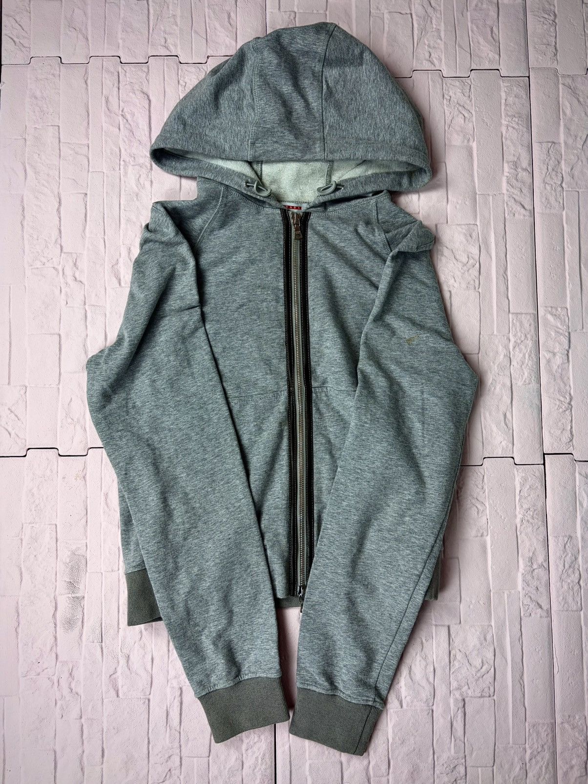 Prada Prada zip hoodie Size L / US 10 / IT 46 - 2 Thumbnail