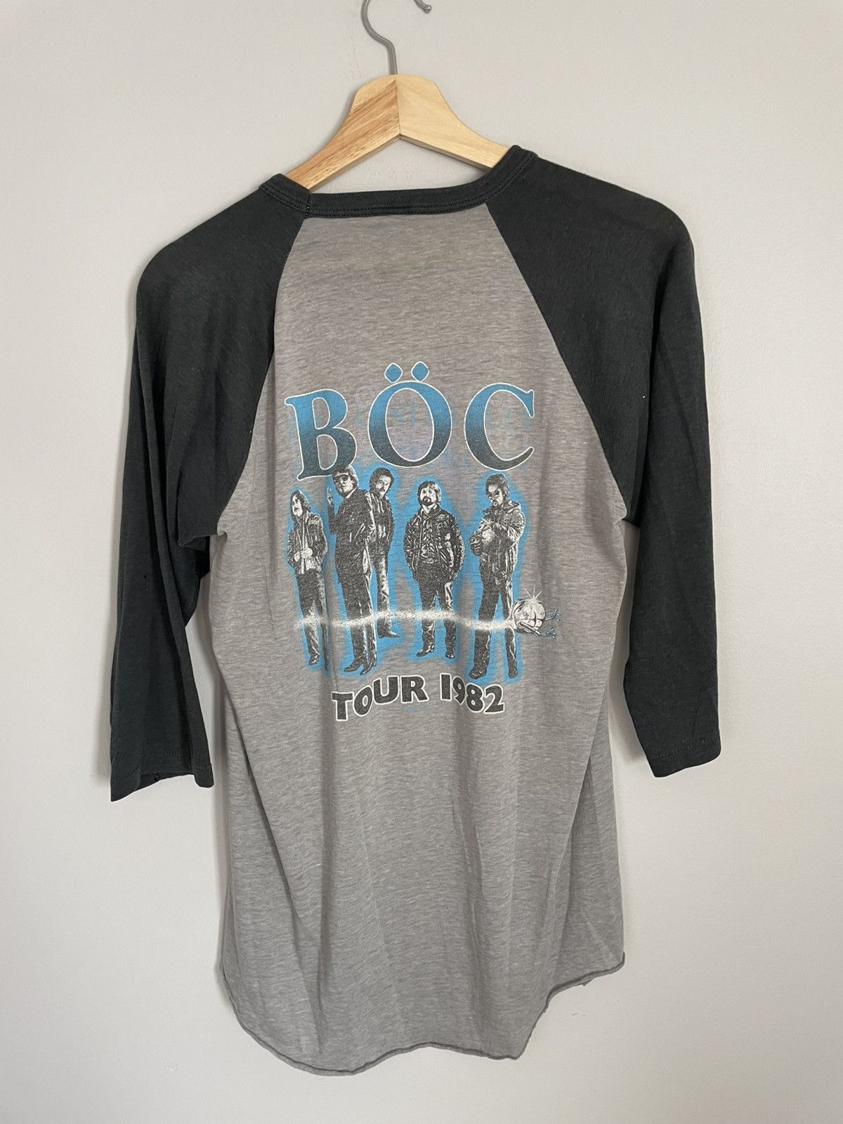Vintage Vintage Blue Oyster Cult 1982 Tour Band T-Shirt Size US S / EU 44-46 / 1 - 6 Thumbnail