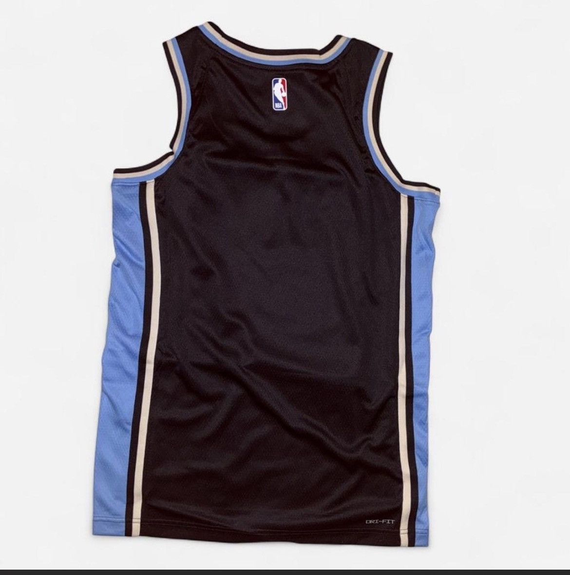 Nike Nike black NBA Atlanta Hawks jersey Size S Size US S / EU 44-46 / 1 - 3 Thumbnail