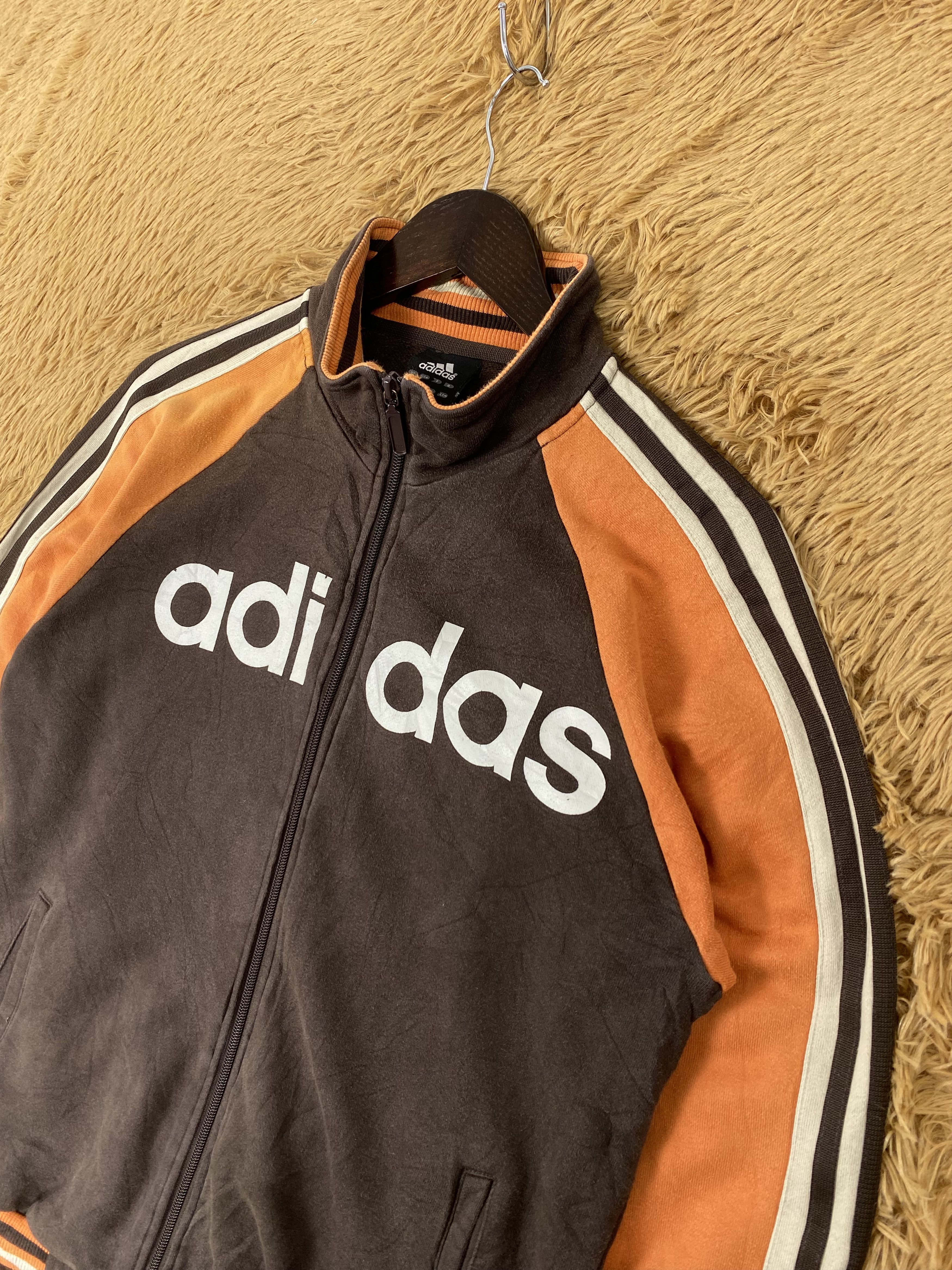 Adidas Vintage Adidas Three Stripe Big logo Sweater PS0109 Size US L / EU 52-54 / 3 - 2 Thumbnail