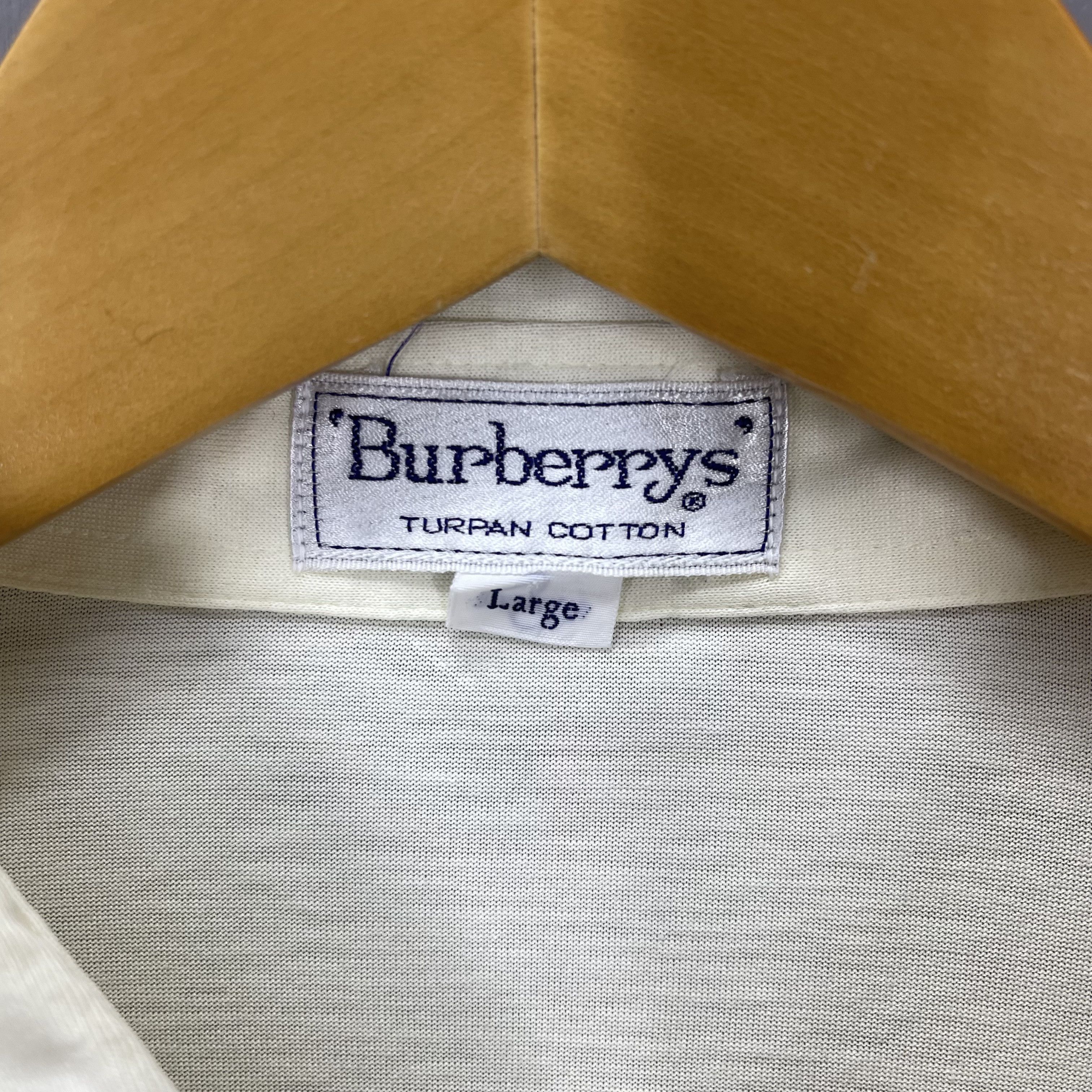 Burberry 90s Vintage BURBERRYS Turpan Cotton T Shirt #1485/AY Size US S / EU 44-46 / 1 - 6 Thumbnail