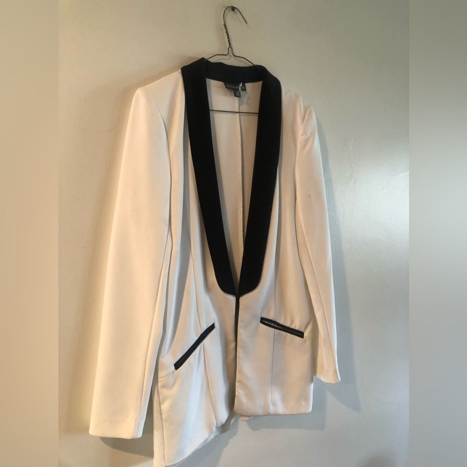 Element Tuxedo blazer black and white vintage bold element Size XS / US 0-2 / IT 36-38 - 2 Thumbnail