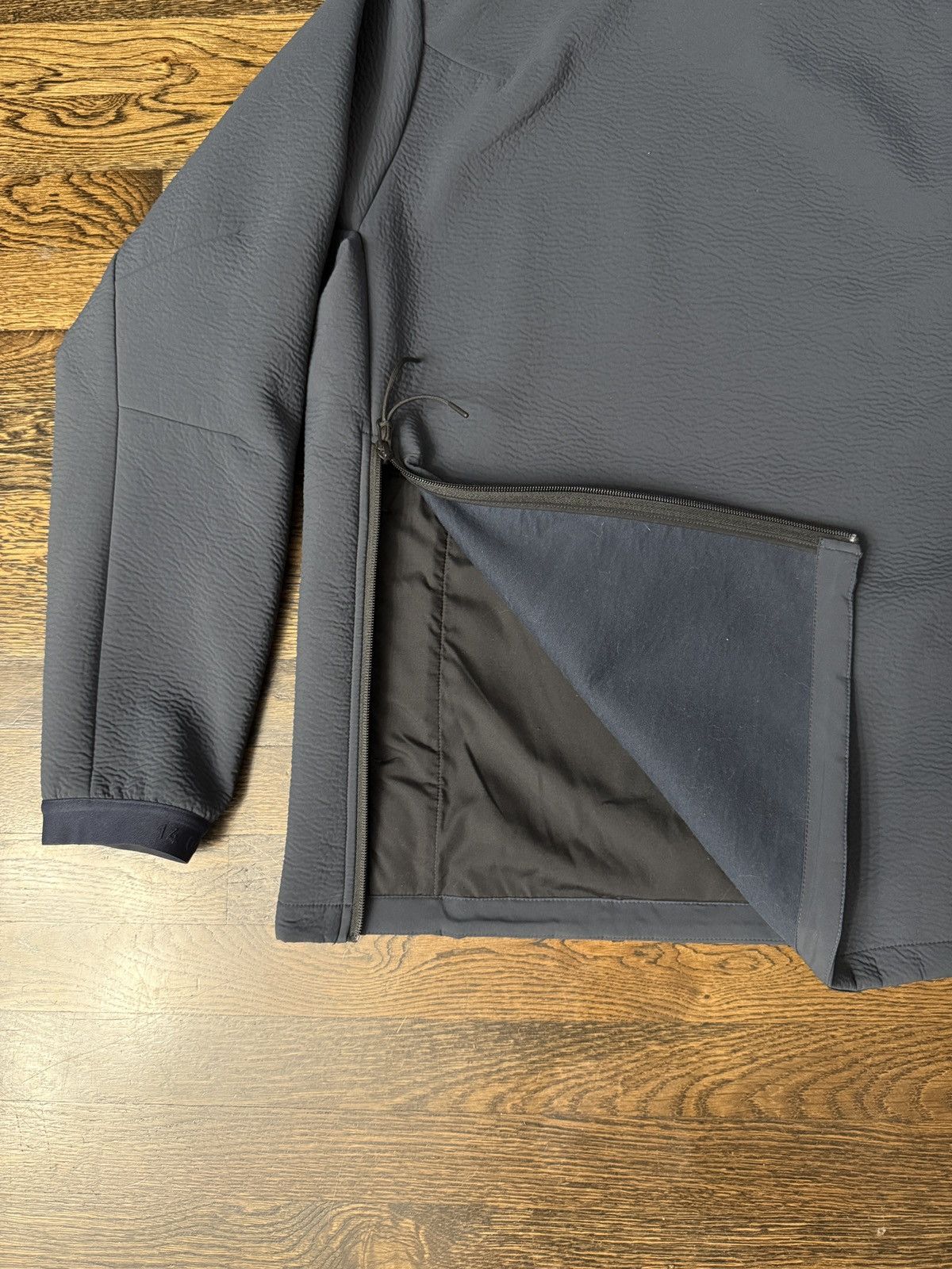 Nike Nike Tech Pack Pullover Windbreaker Rare Size US L / EU 52-54 / 3 - 7 Thumbnail