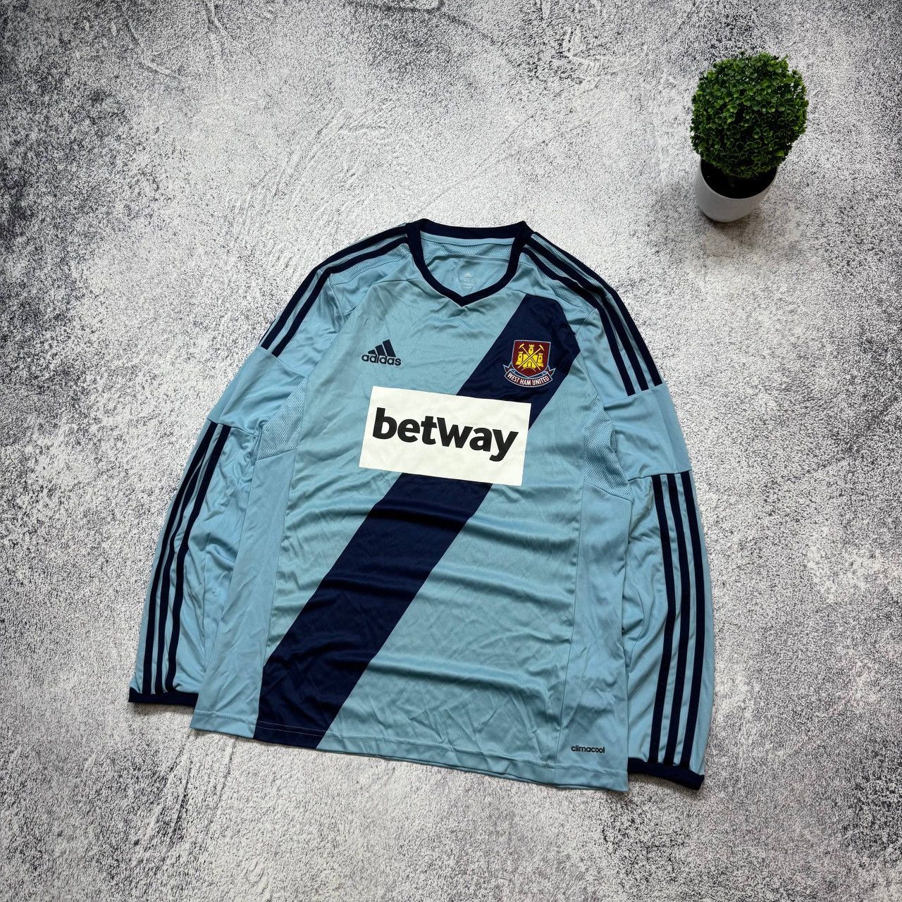 Adidas Adidas West Ham United 2014/2015 Football Jersey LongSleeve Size US M / EU 48-50 / 2 - 8 Thumbnail