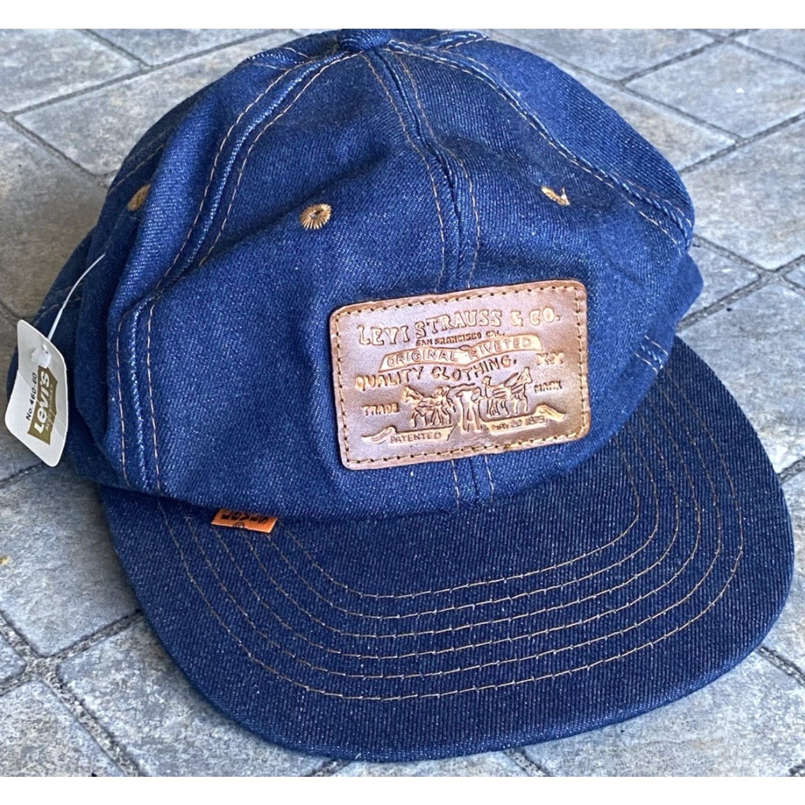 Levi's VINTAGE Levi’s Denim Leather Patch Orange Tab Snapback Hat 6 5/8-7 5/8 Men One Size Blue Adjustable Denim Snapback Hat Size ONE SIZE - 2 Thumbnail