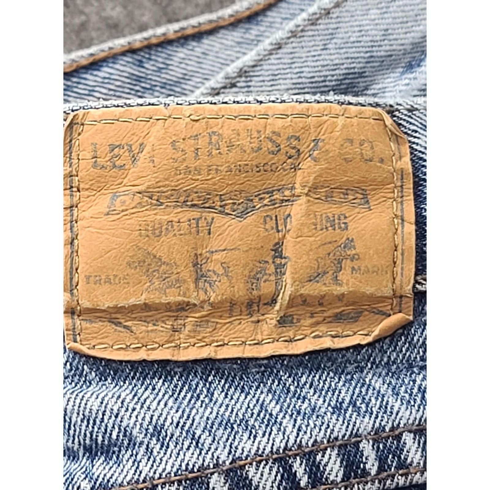 Levi's VINTAGE Levi's Jeans Womens Regular High Rise 13x31 Blue Denim 501 80s USA Slim Fit Mom Style Size 34" / US 12 / IT 48 - 2 Thumbnail