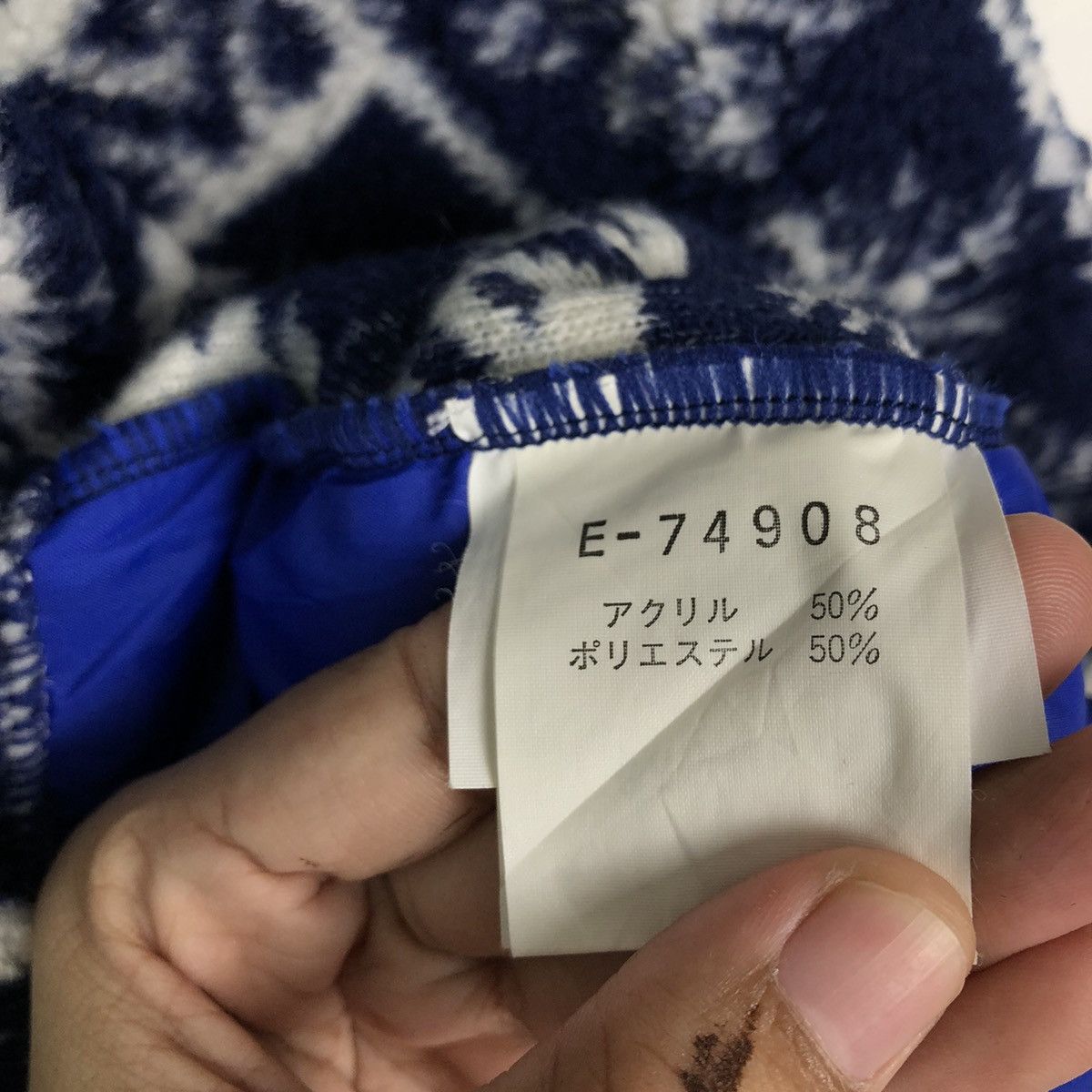 Japanese Brand VINTAGE FLEECE NAVAJO AZTEC DESIGN ELLESSE JAPAN Size US M / EU 48-50 / 2 - 11 Thumbnail