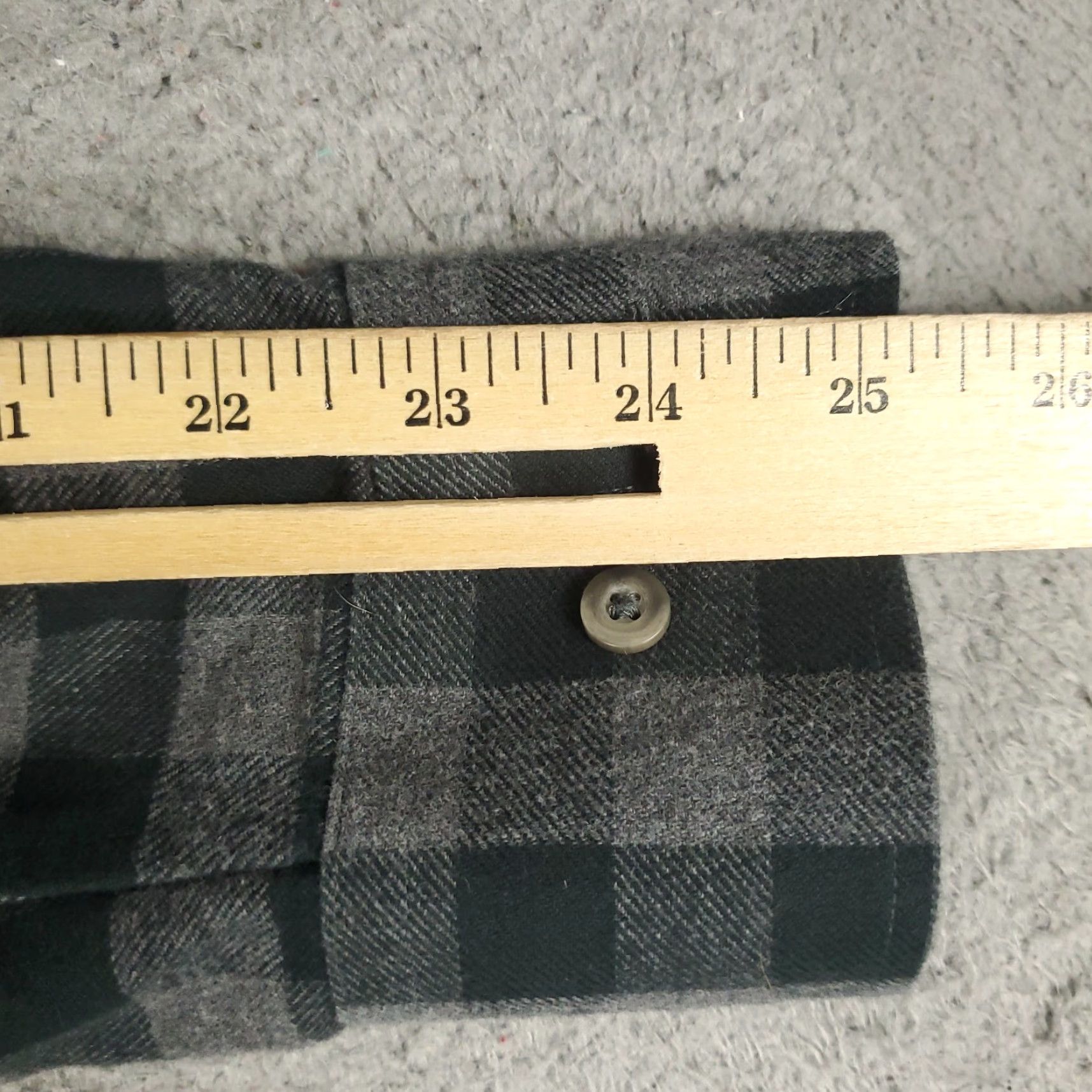 UNTUCKit UNTUCKit Shirt Mens M Gray Check Flannel Button Up Long Sleeve Size US M / EU 48-50 / 2 - 6 Thumbnail