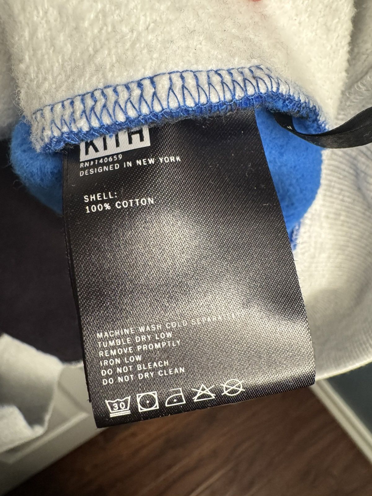 Kith KITH “K” Crewneck w/ Velvet Trim Size US XL / EU 56 / 4 - 11 Thumbnail